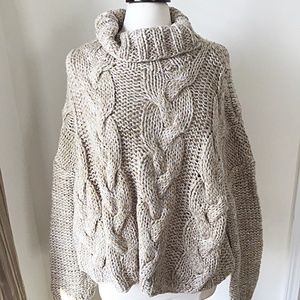 Evereve Moon River NWT Gold Metallic Sweater